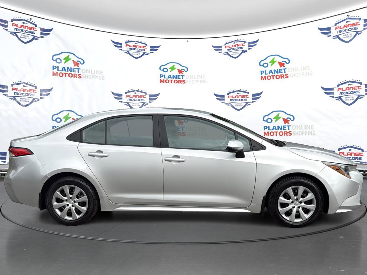 2022 Toyota Corolla LE Richmond Hill ON