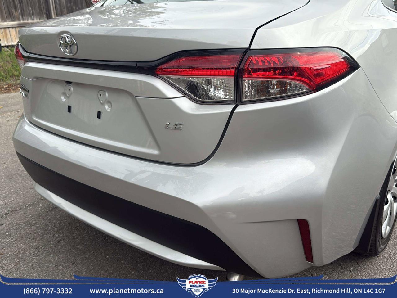 2022 Toyota Corolla LE Richmond Hill ON