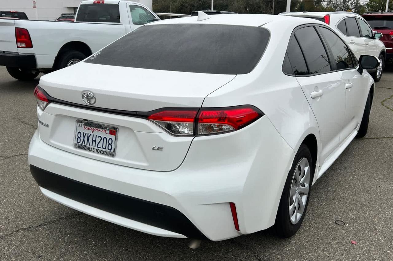 2022 Toyota Corolla LE