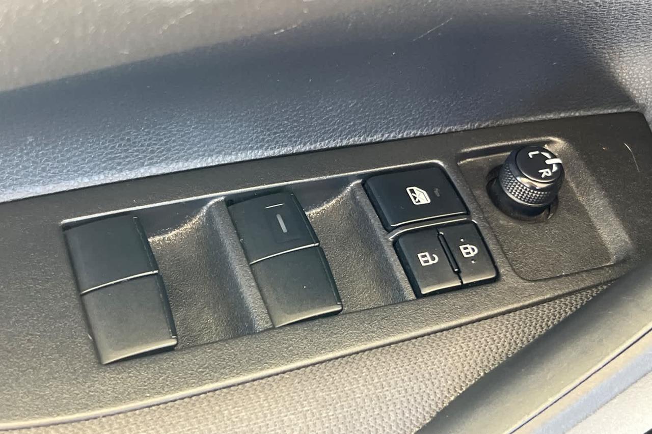 2022 Toyota Corolla LE Roseville CA