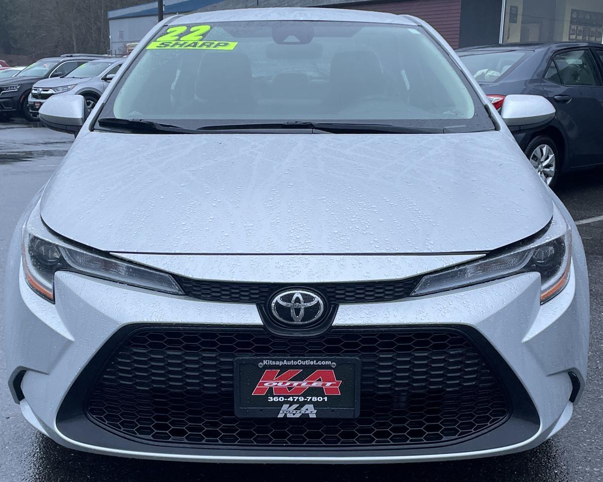 2022 Toyota Corolla LE Sedan 4D