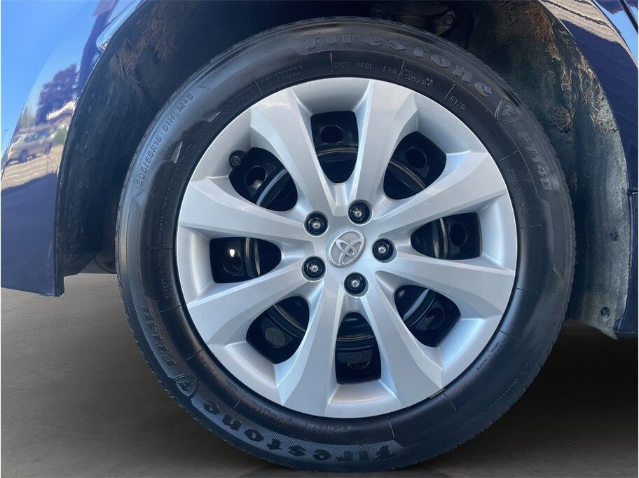 2022 Toyota Corolla LE Sedan 4D Port Orchard WA