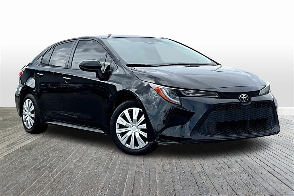 2022 Toyota Corolla LE Sedan 4D