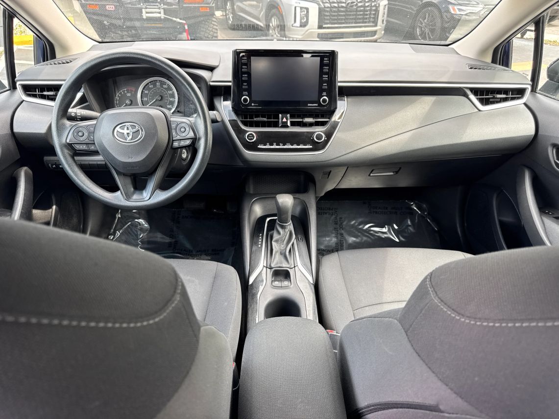 2022 Toyota Corolla LE Sedan 4D