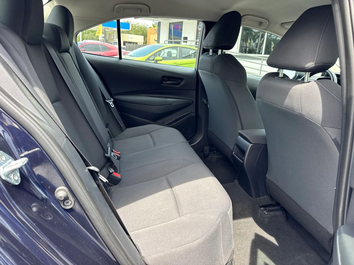 2022 Toyota Corolla LE Sedan 4D
