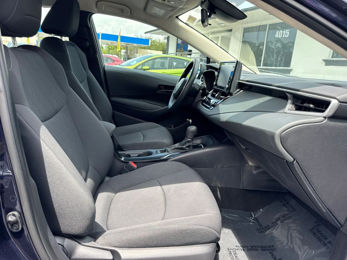 2022 Toyota Corolla LE Sedan 4D