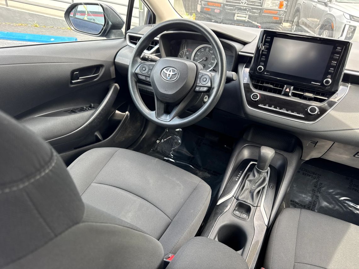 2022 Toyota Corolla LE Sedan 4D