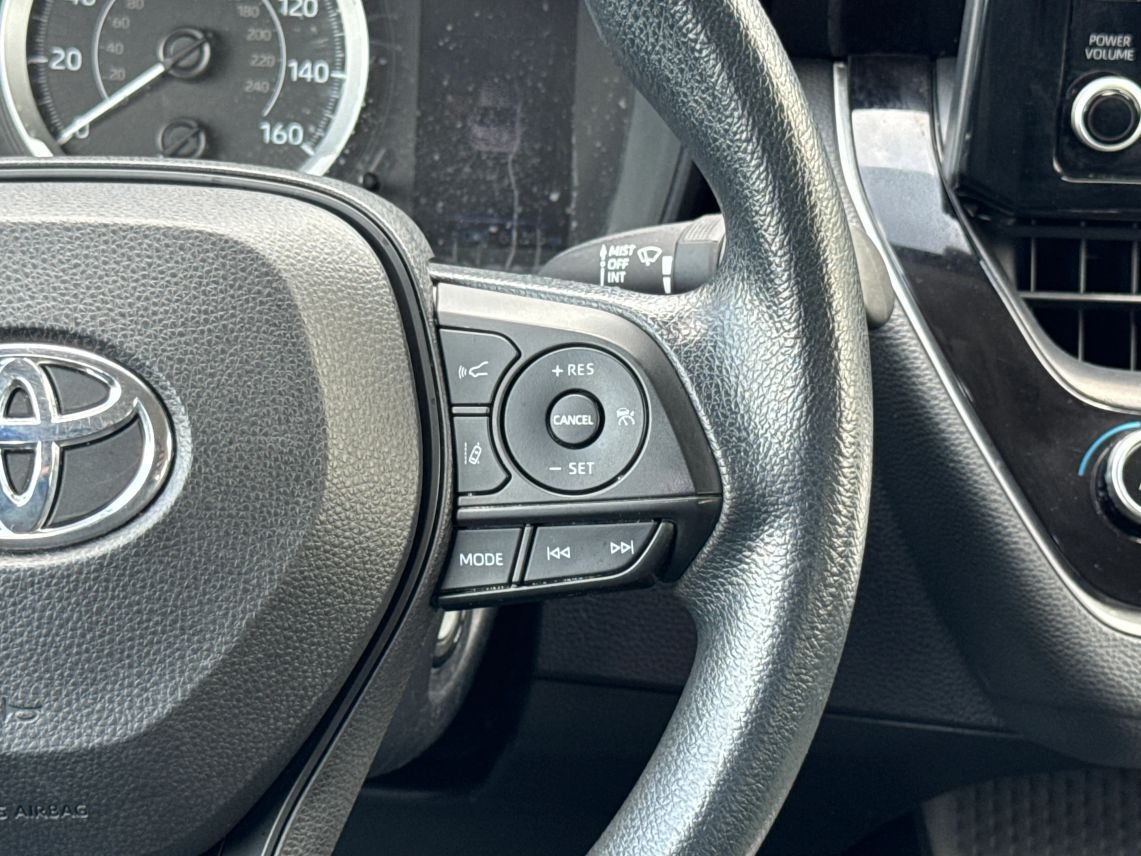 2022 Toyota Corolla LE Sedan 4D