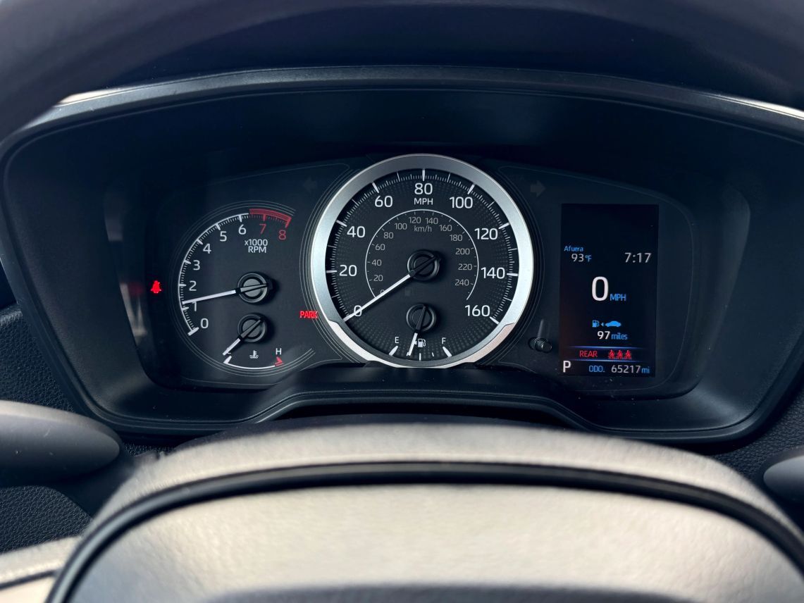 2022 Toyota Corolla LE Sedan 4D