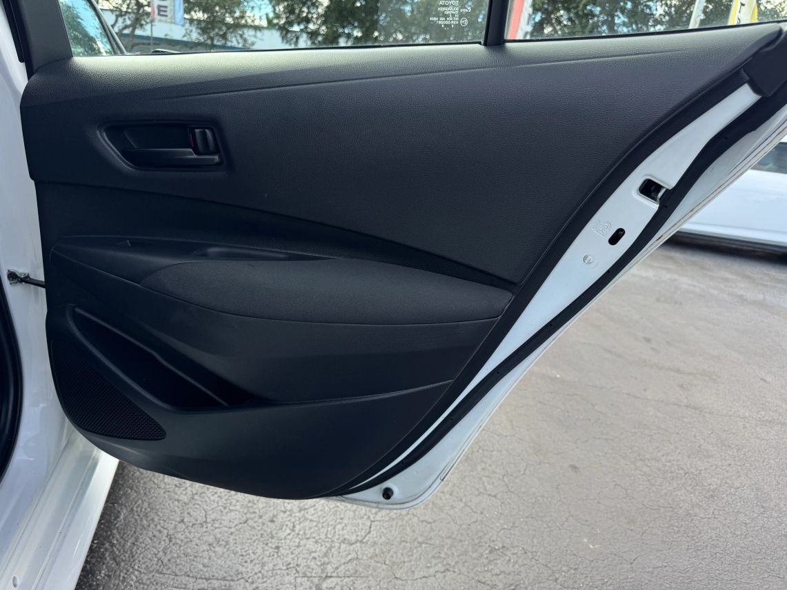 2022 Toyota Corolla LE Sedan 4D