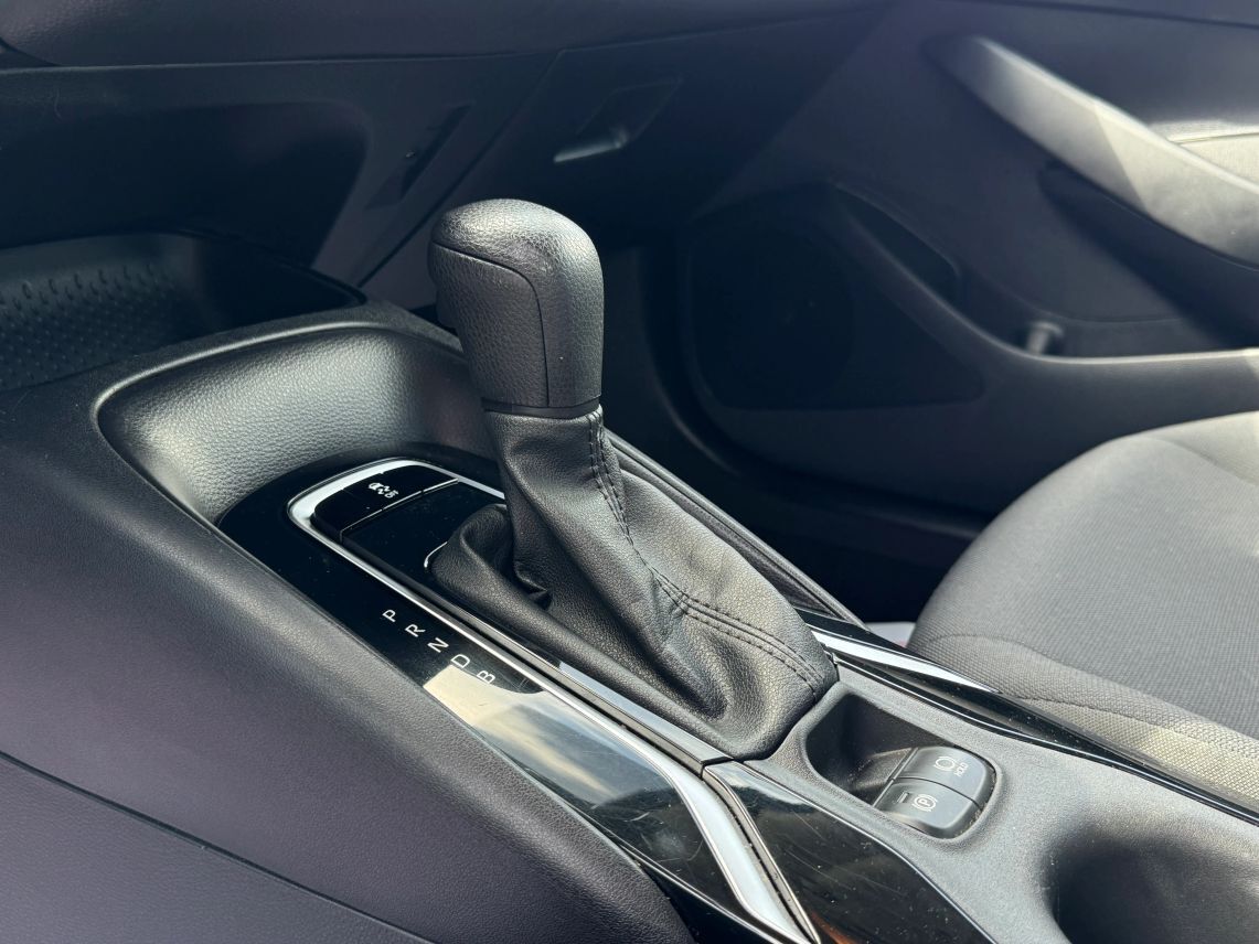 2022 Toyota Corolla LE Sedan 4D