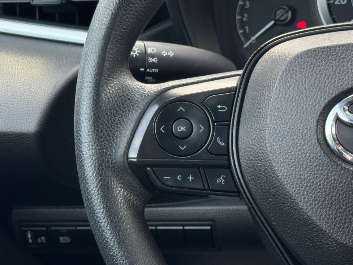 2022 Toyota Corolla LE Sedan 4D