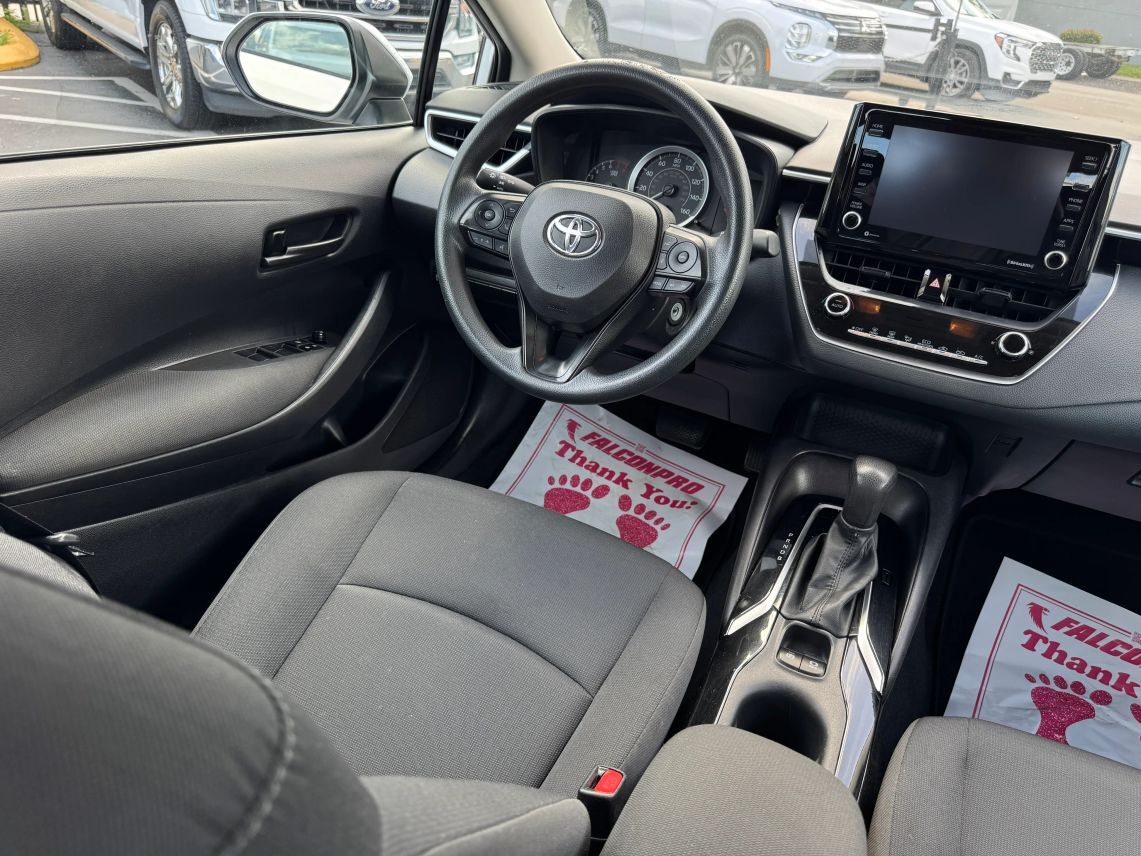 2022 Toyota Corolla LE Sedan 4D