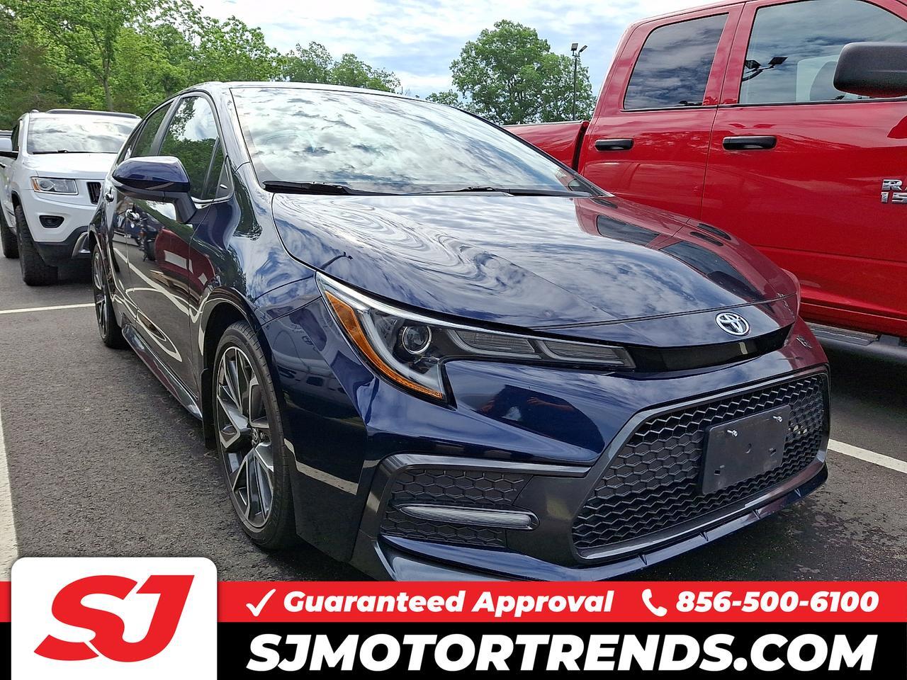 2022 Toyota Corolla SE's photo