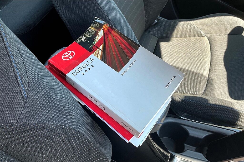 2022 Toyota Corolla SE OR