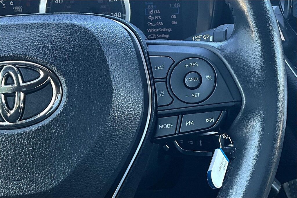 2022 Toyota Corolla SE OR
