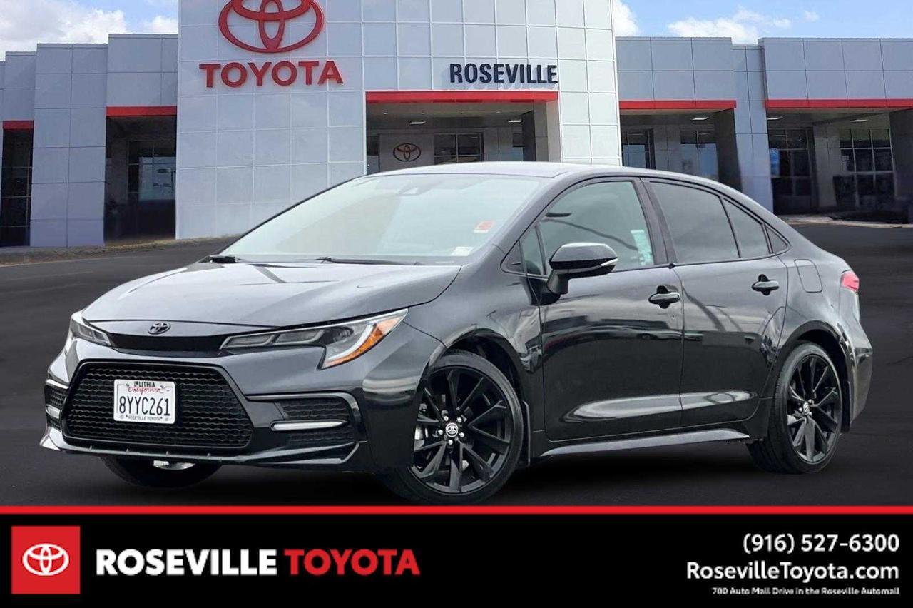 2022 Toyota Corolla SE Nightshade