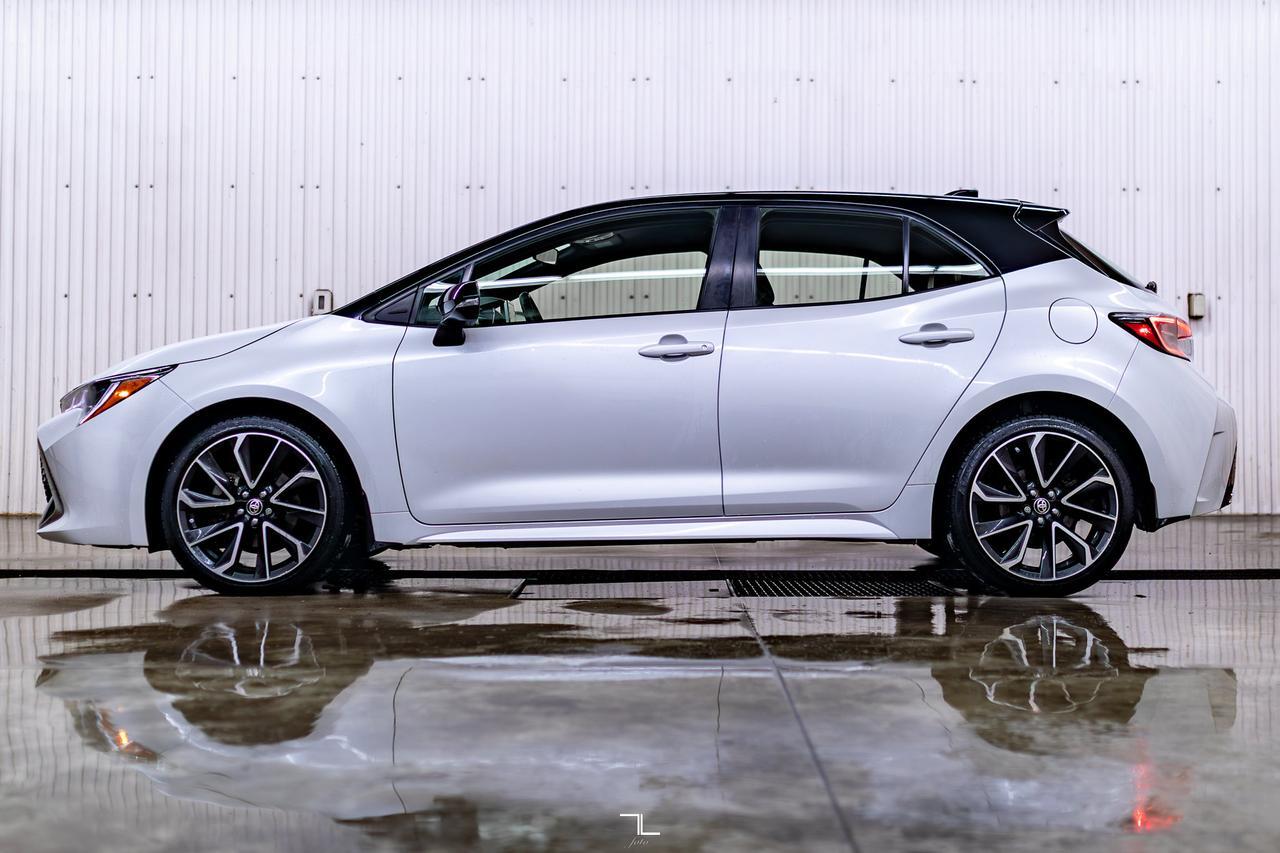 2022 Toyota Corolla XSE Hatchback Nav BCam PSeat Red Deer AB