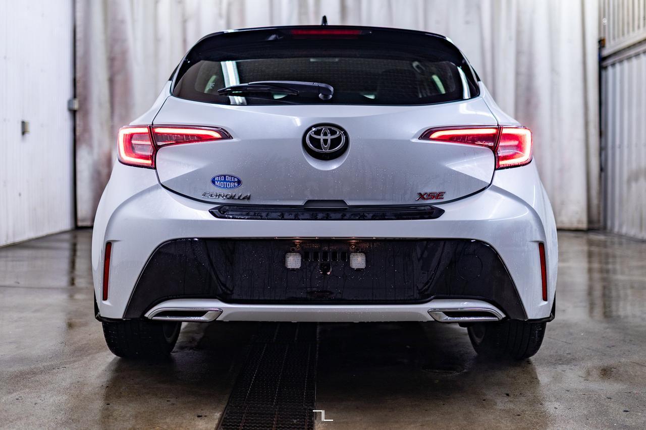 2022 Toyota Corolla XSE Hatchback Nav BCam PSeat Red Deer AB