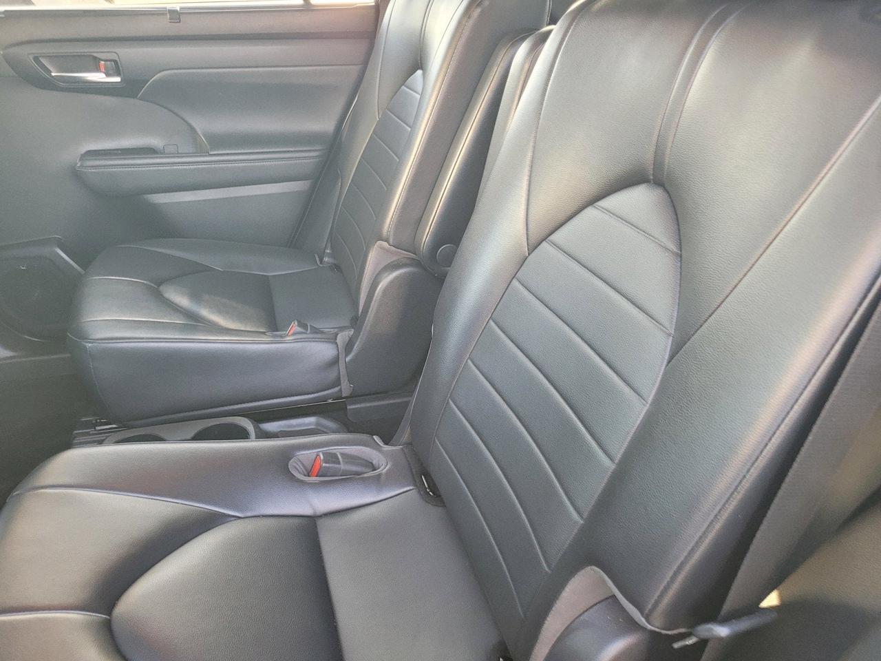 2022 Toyota HIGHLANDER XLE Roseville CA