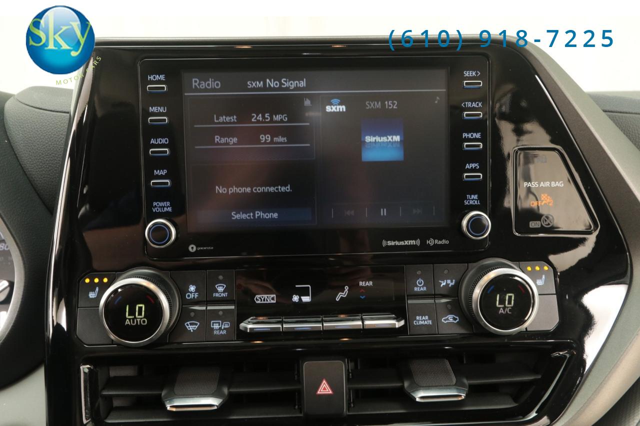 2022 Toyota Highlander AWD XLE 8-PASSENGER West Chester PA