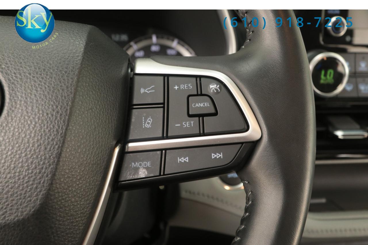 2022 Toyota Highlander AWD XLE 8-PASSENGER West Chester PA