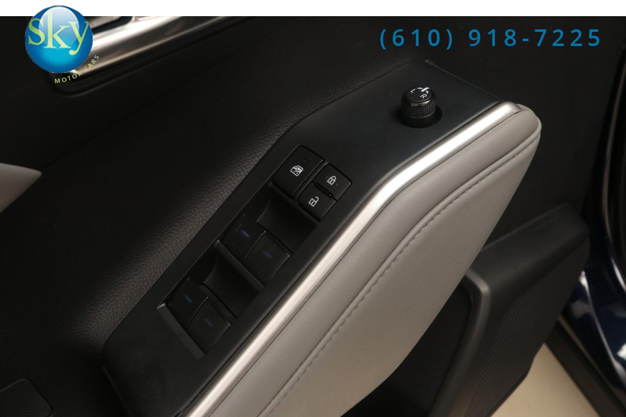 2022 Toyota Highlander AWD XLE 8-PASSENGER West Chester PA