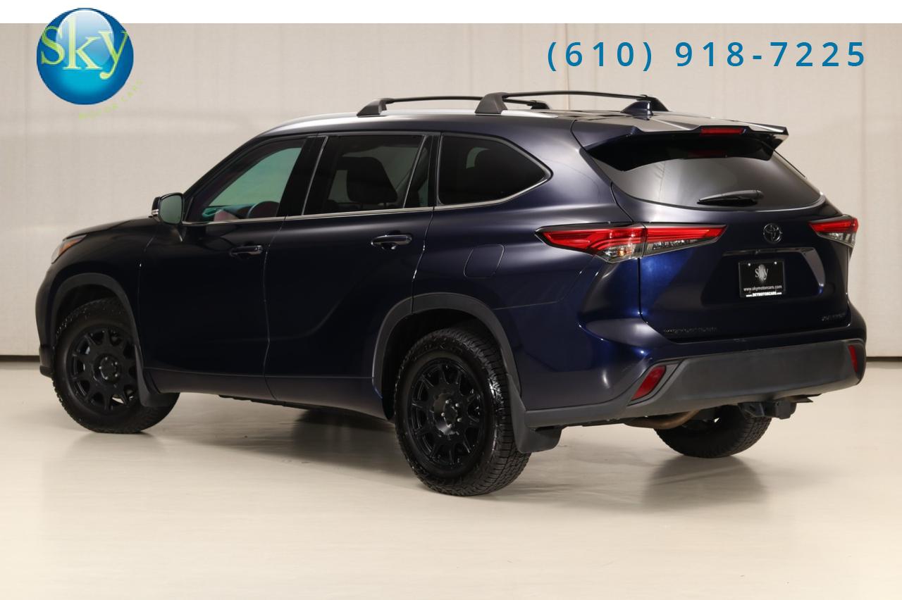 2022 Toyota Highlander AWD XLE 8-PASSENGER West Chester PA