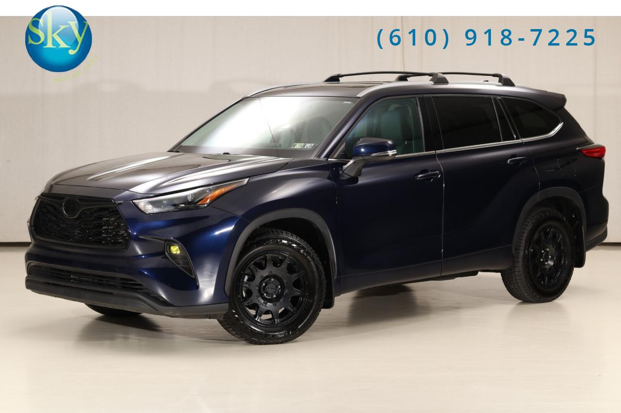 2022 Toyota Highlander AWD XLE 8-PASSENGER West Chester PA