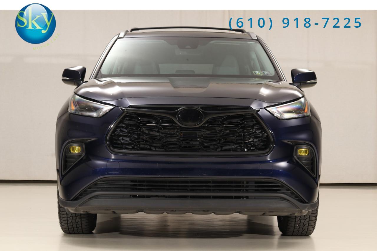 2022 Toyota Highlander AWD XLE 8-PASSENGER West Chester PA