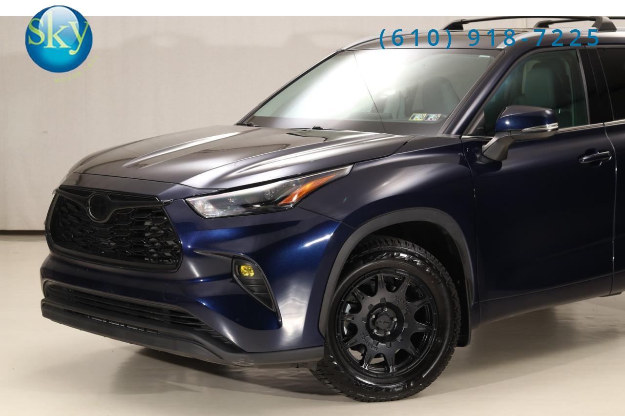 2022 Toyota Highlander AWD XLE 8-PASSENGER West Chester PA