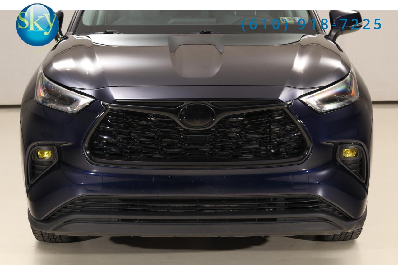 2022 Toyota Highlander AWD XLE 8-PASSENGER West Chester PA