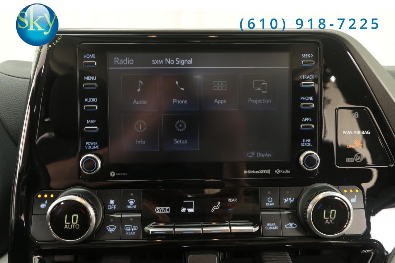 2022 Toyota Highlander AWD XLE 8-PASSENGER West Chester PA