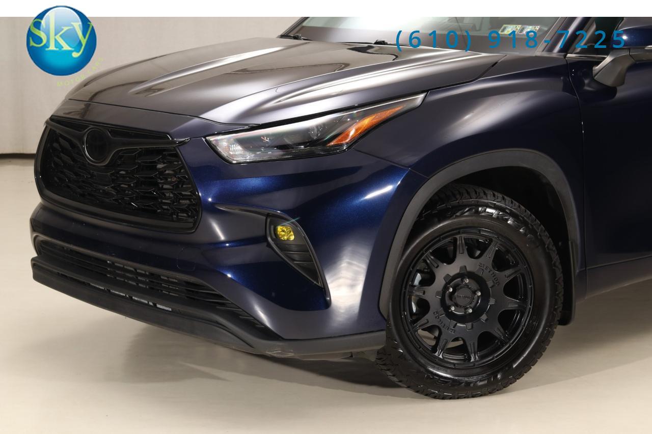 2022 Toyota Highlander AWD XLE 8-PASSENGER West Chester PA