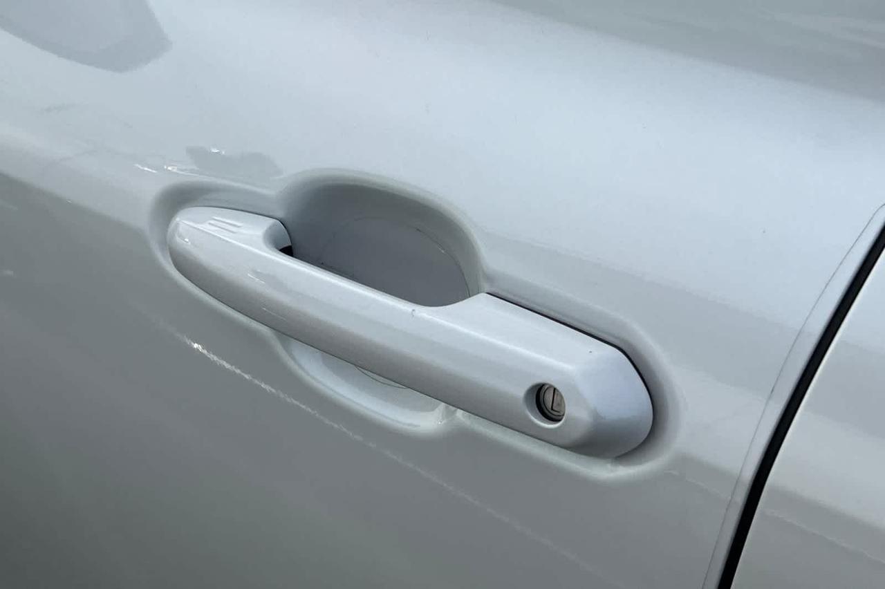 2022 Toyota Highlander Hybrid Bronze Edition Roseville CA