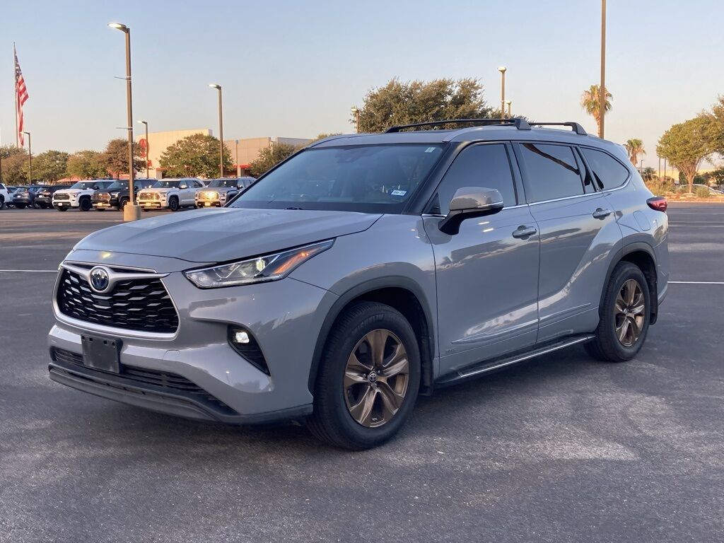 2022 Toyota Highlander Hybrid Bronze Edition San Antonio TX