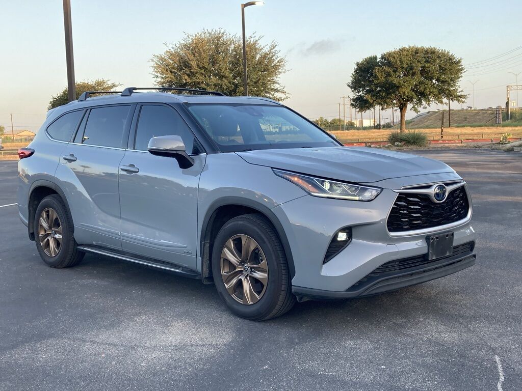 2022 Toyota Highlander Hybrid Bronze Edition San Antonio TX