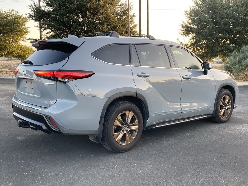 2022 Toyota Highlander Hybrid Bronze Edition San Antonio TX
