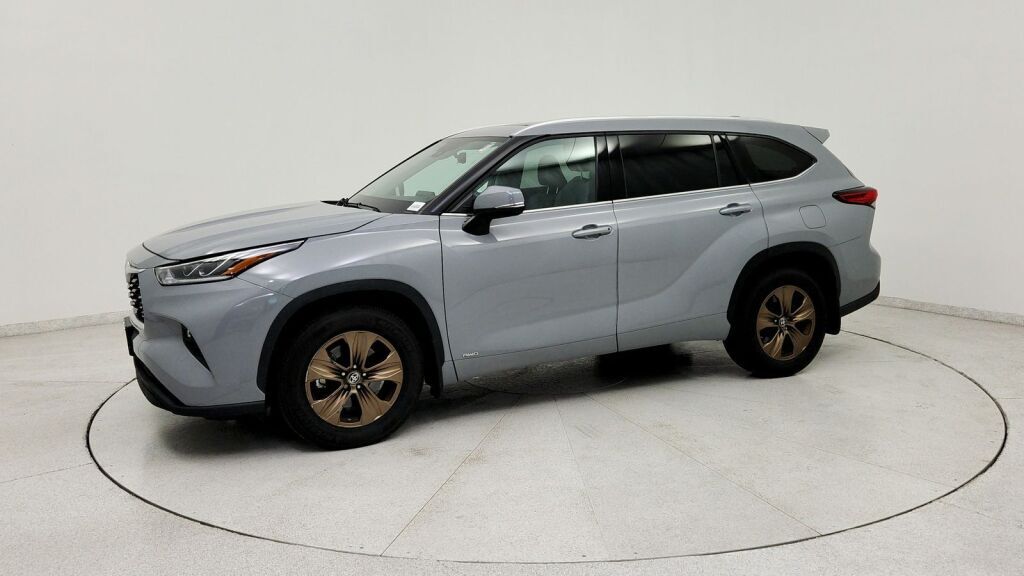 2022 Toyota Highlander Hybrid Bronze Edition Laurel MD