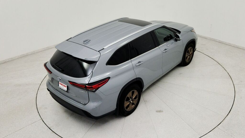 2022 Toyota Highlander Hybrid Bronze Edition Laurel MD