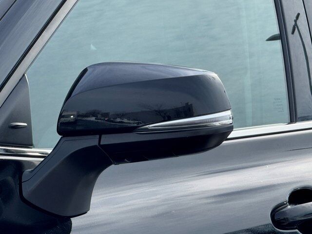 2022 Toyota Highlander Hybrid Bronze Edition Springfield VA