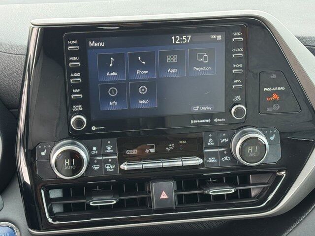 2022 Toyota Highlander Hybrid Bronze Edition Springfield VA