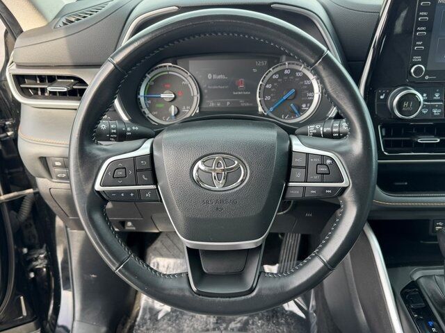 2022 Toyota Highlander Hybrid Bronze Edition Springfield VA