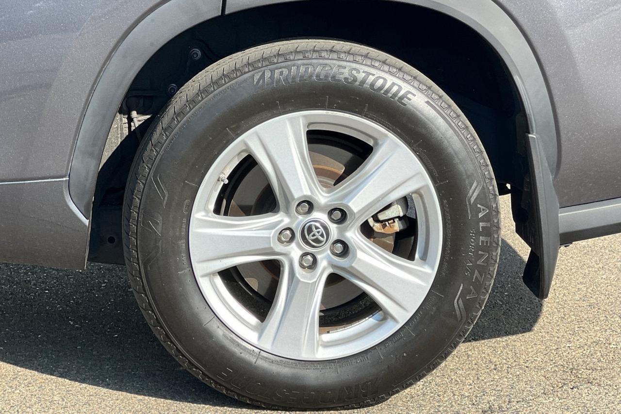 2022 Toyota Highlander Hybrid LE Roseville CA