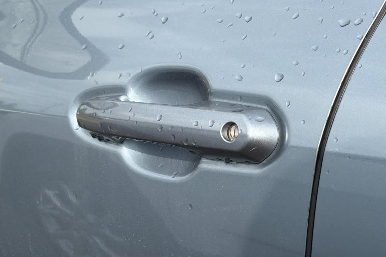 2022 Toyota Highlander Hybrid LE Roseville CA
