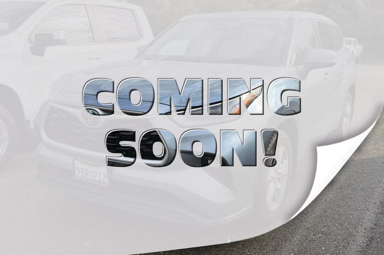 2022 Toyota Highlander Hybrid LE
