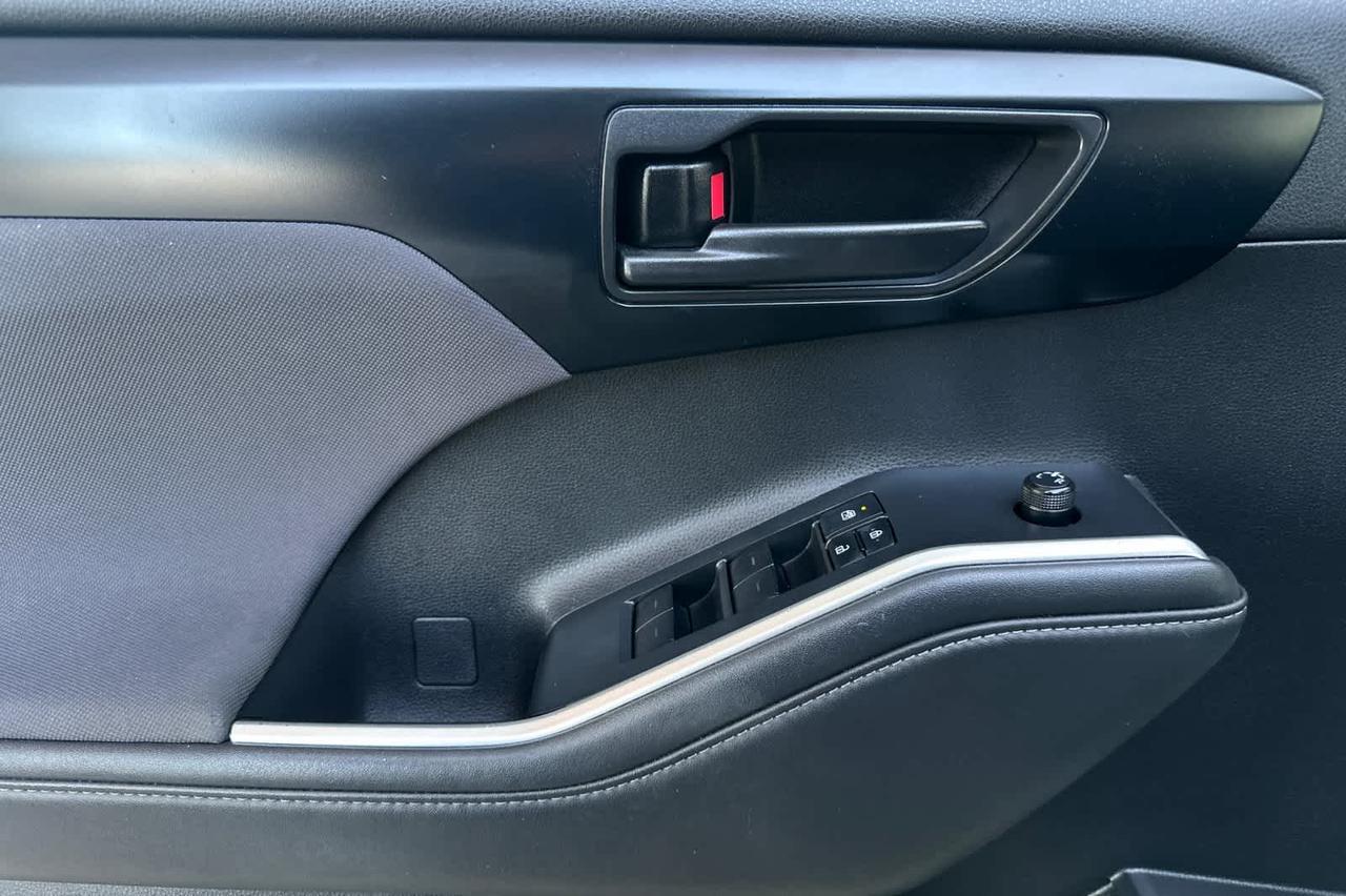 2022 Toyota Highlander Hybrid LE Roseville CA
