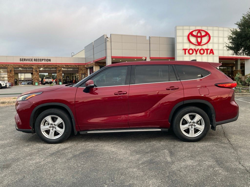 2022 Toyota Highlander Hybrid LE San Antonio TX