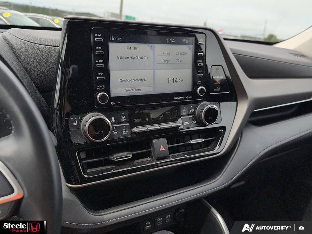 2022 Toyota Highlander Hybrid LE St. John's NL