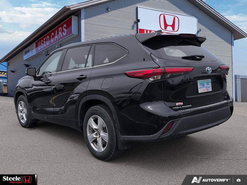 2022 Toyota Highlander Hybrid LE St. John's NL